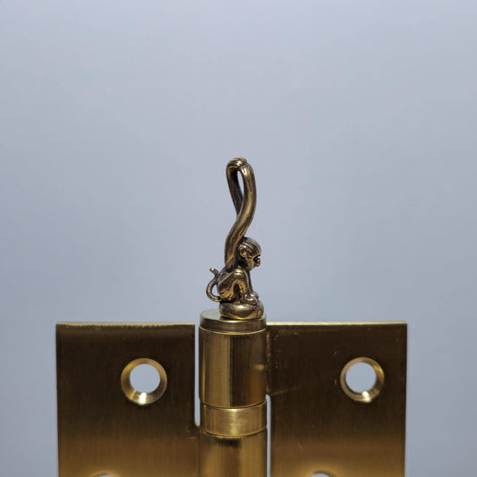Monkey Hinge Head