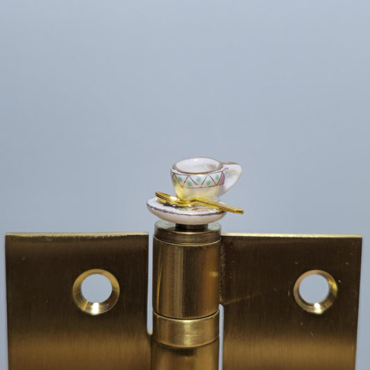 Green Dot Teacup Hinge Head