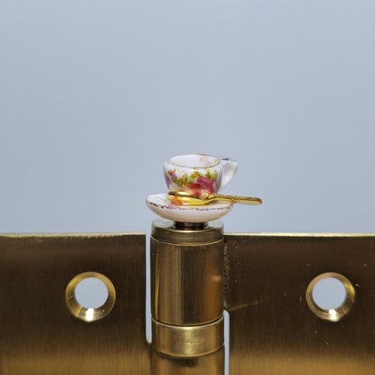 Teacup Red Floral Hinge Head