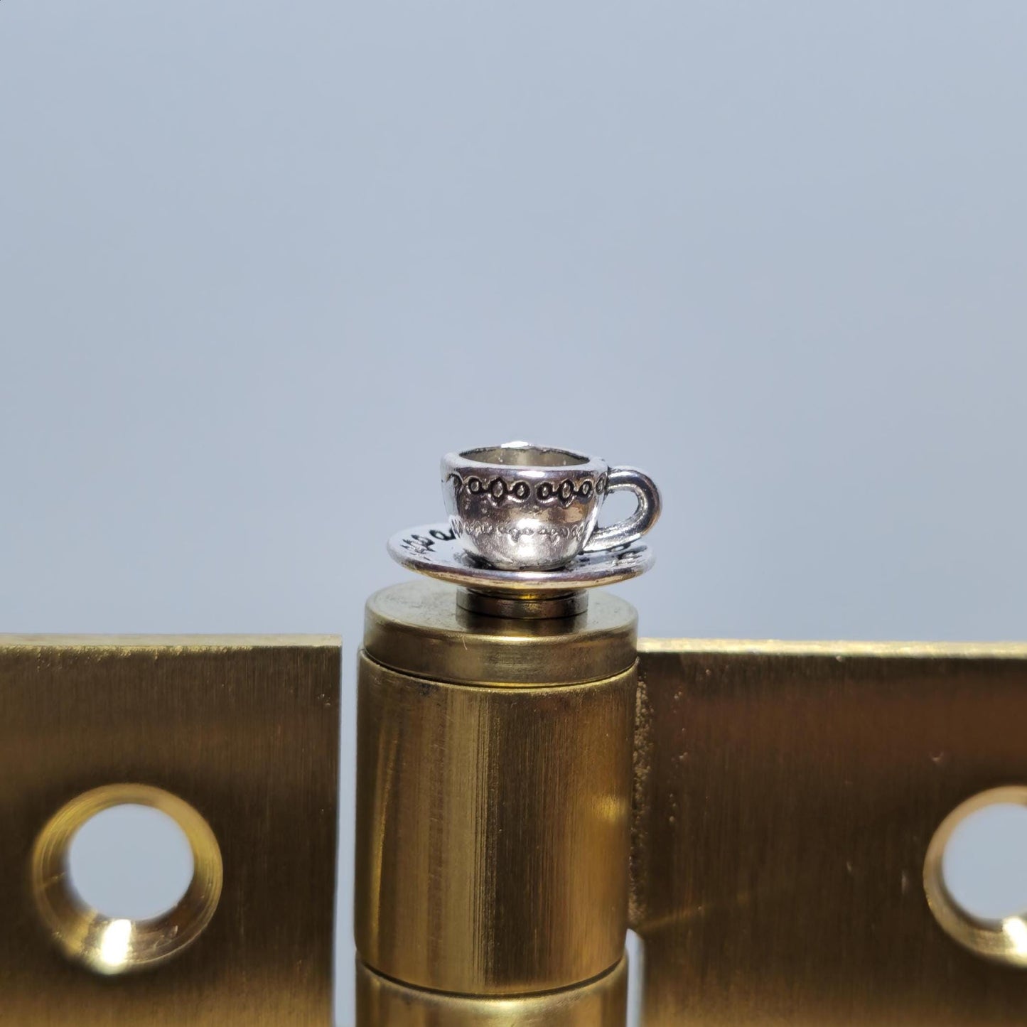 Silver Tea Cup Hinge Head