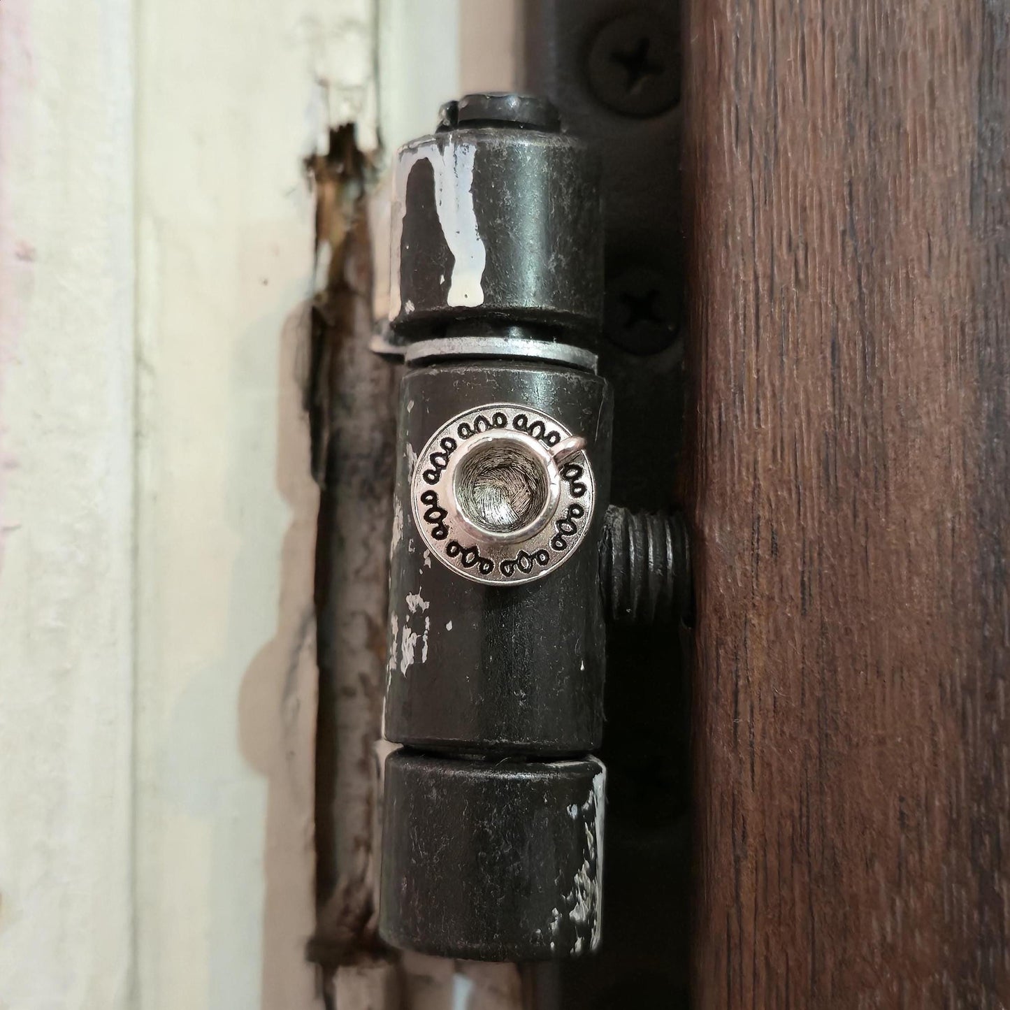 Silver Tea Cup Hinge Head