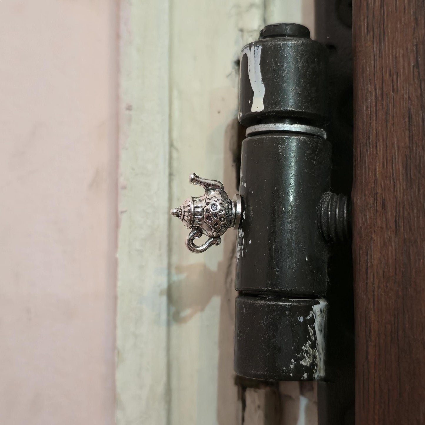 Silver Teapot Hinge Head