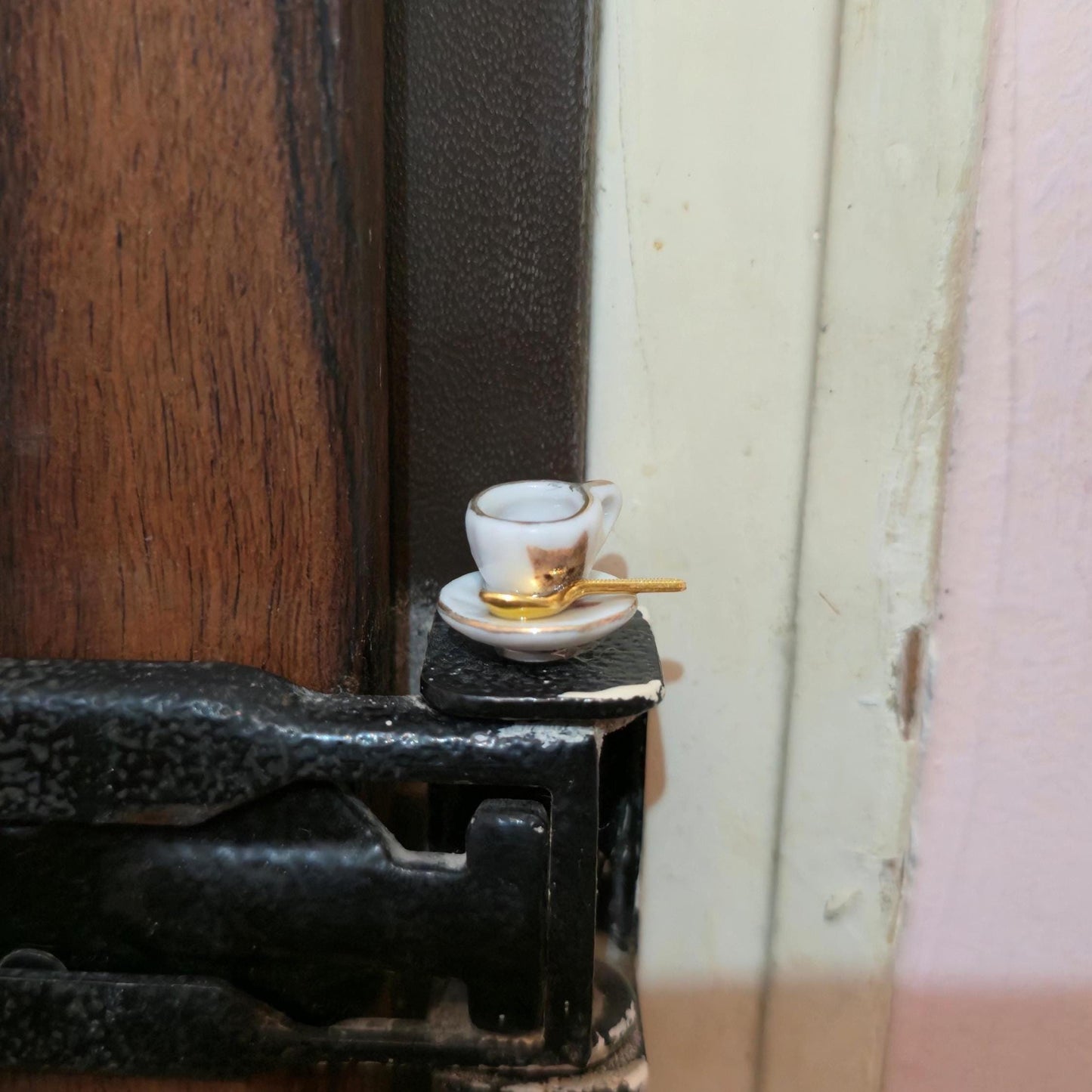 Cat Teacup Hinge Head