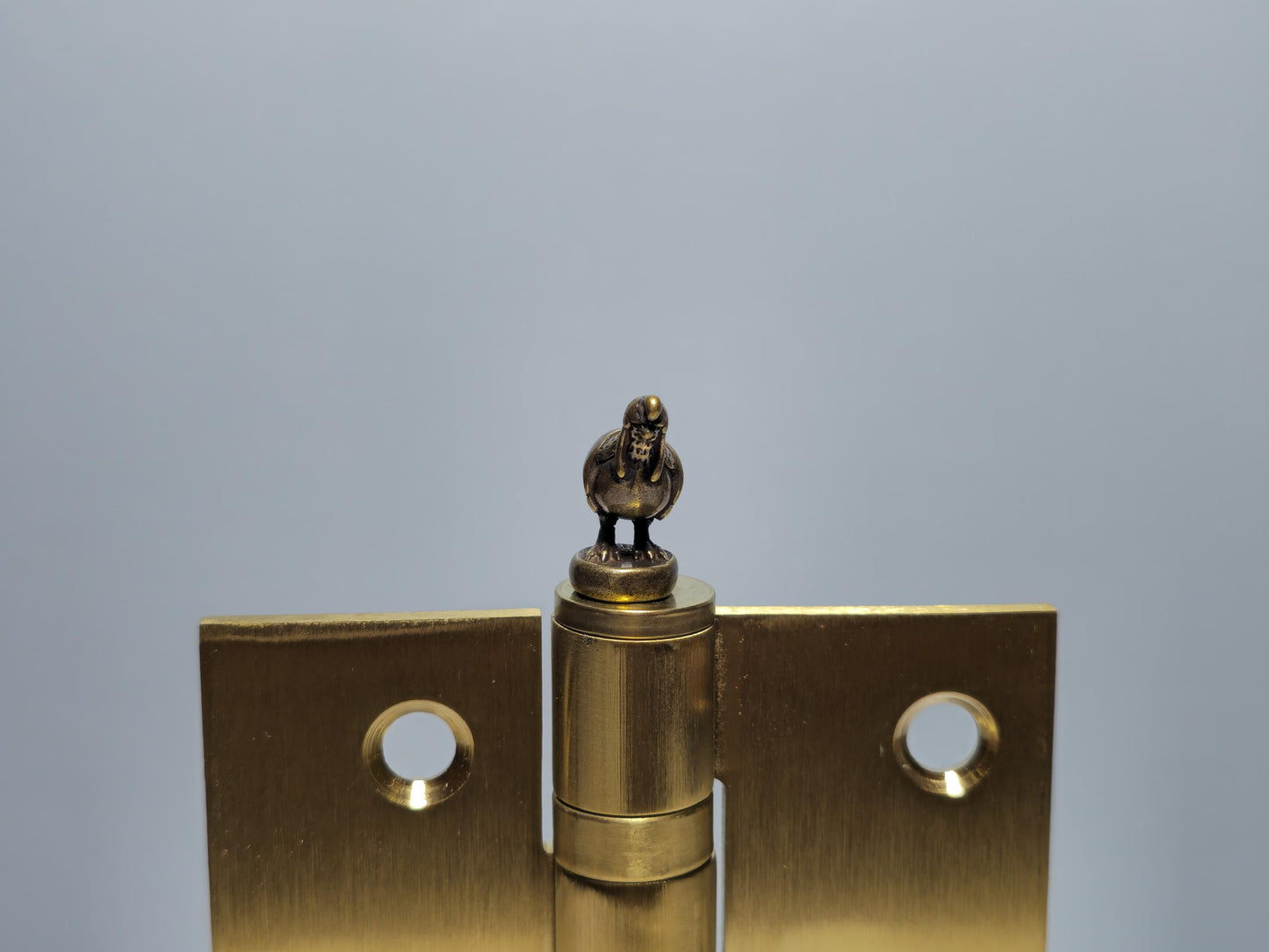 Quail Door Hinge Topper