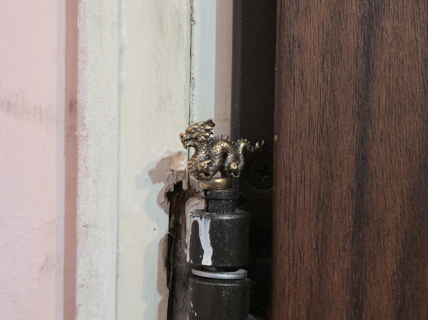 Chinese Dragon Hinge Head Topper